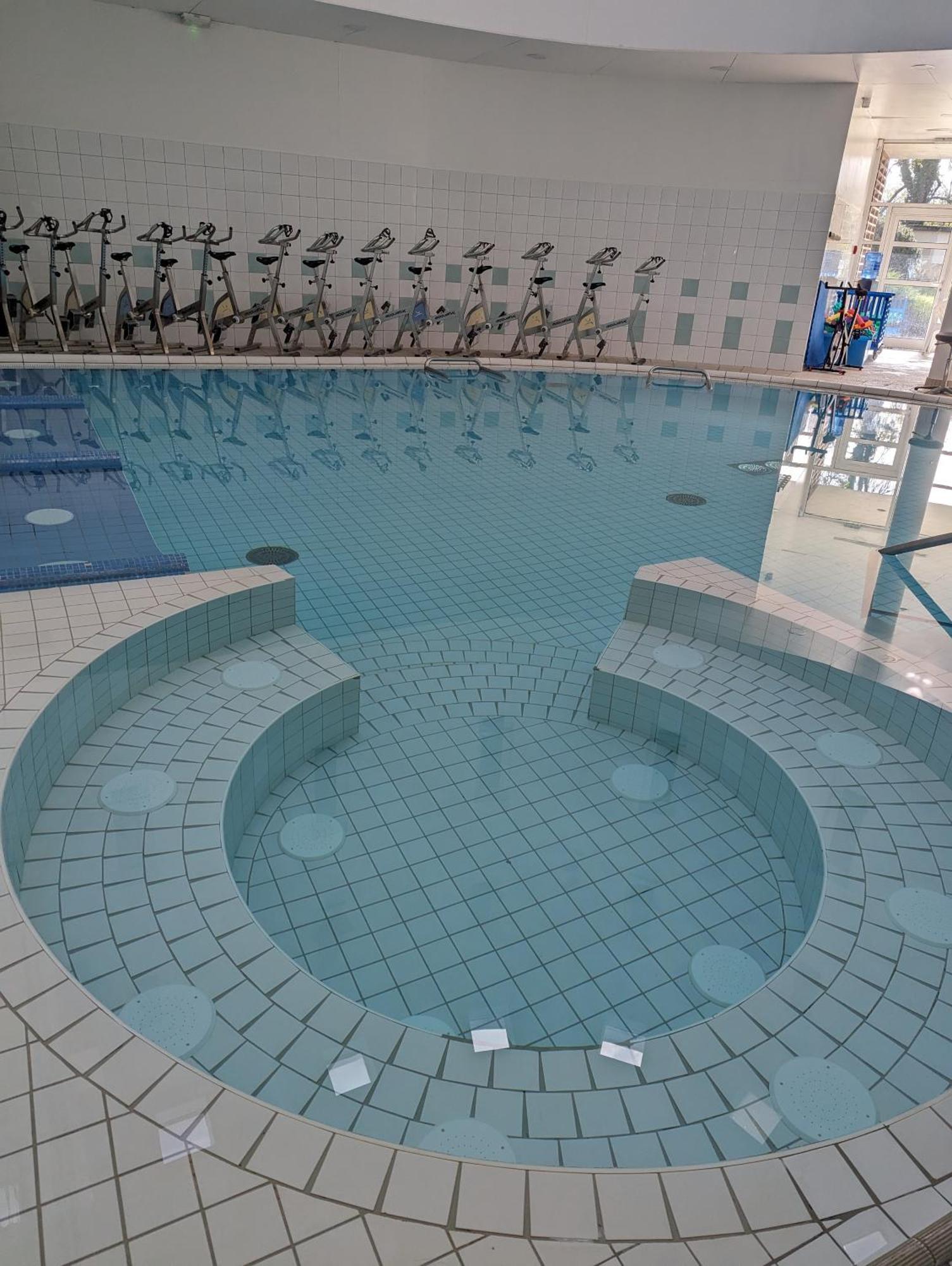Residence "Les Fontaines" Des Thermes De Castera-Verduzan ภายนอก รูปภาพ